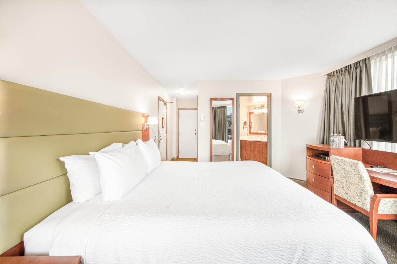 Victoria Regent Waterfront Hotel & Suites Zewnętrze zdjęcie